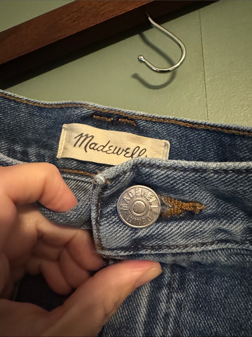 Madewell Balloon Medium Wash Jean 32 - Picture 4 of 8